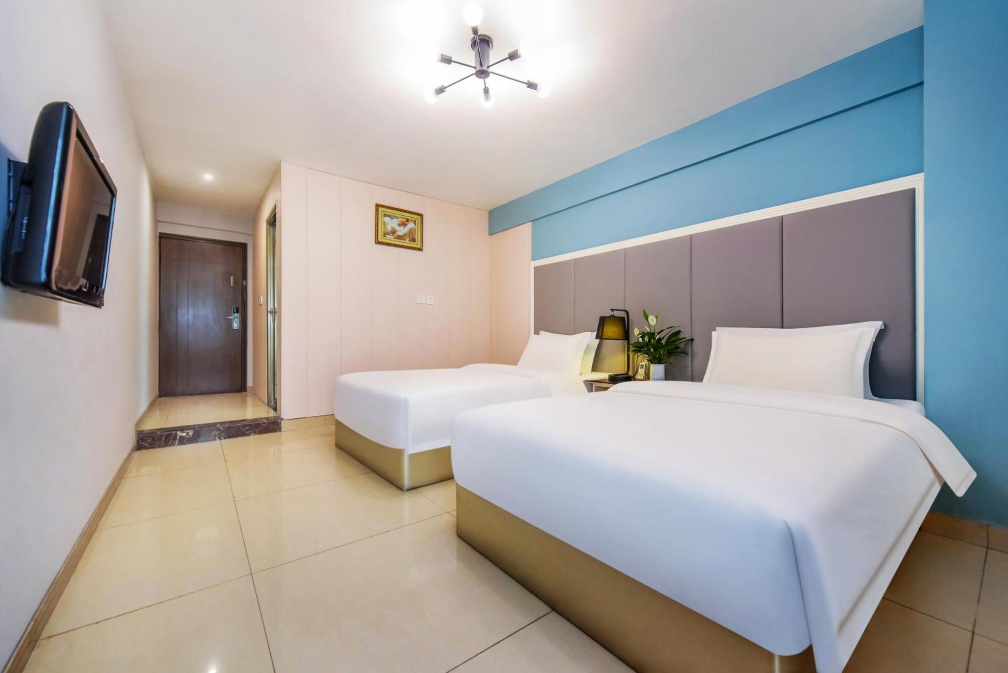 If Hotel Чунцин Экстерьер фото